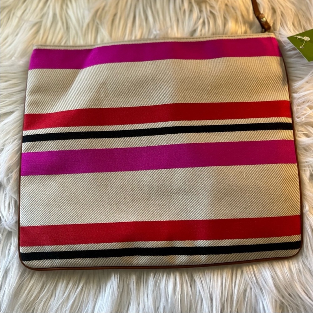 NWT’s Kate Spade Island Striped XL pouch - Picture 4 of 8